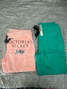 NWT two pairs Victoria's Secret Pink and Teal Drawstring skinny Joggers